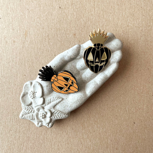 halloween pin